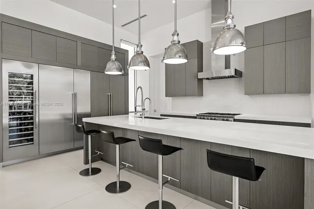 $5,440,000 | 2815 Northeast 26th Place, Fort Lauderdale, FL 33306