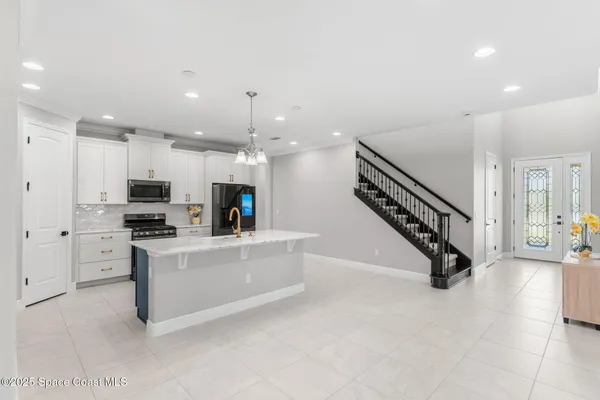 $889,900 | 8403 Catalissa Avenue, Melbourne, FL 32940