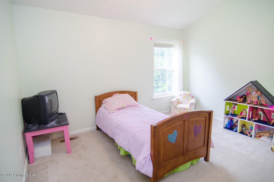 11014 St Rene Road Louisville, KY 40299 - Photo 21 of 34 Bedroom 2