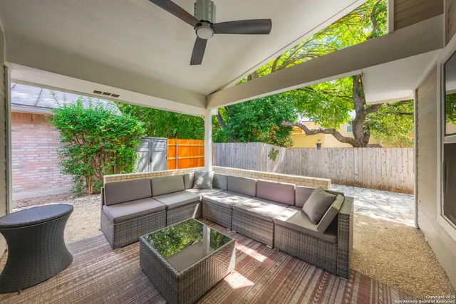 $399,900 | 127 Terrace Kerrville Tx 78028, Kerrville, TX 78028