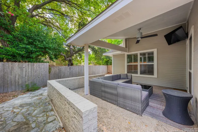 $399,900 | 127 Terrace Kerrville Tx 78028, Kerrville, TX 78028