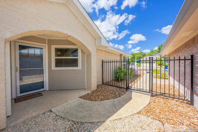 $399,900 | 127 Terrace Kerrville Tx 78028, Kerrville, TX 78028