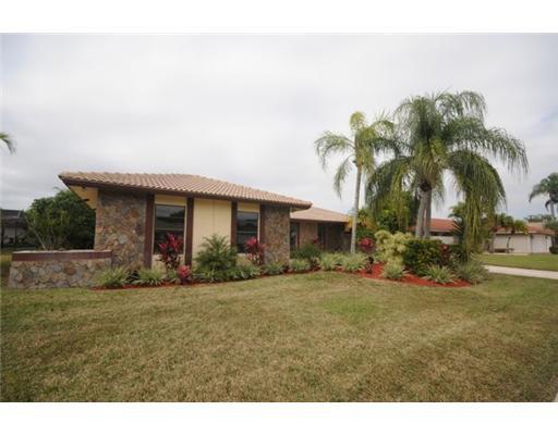 10177 Crosswind Road Boca Raton, FL 33498 - Photo 2 of 25 Additional Photo