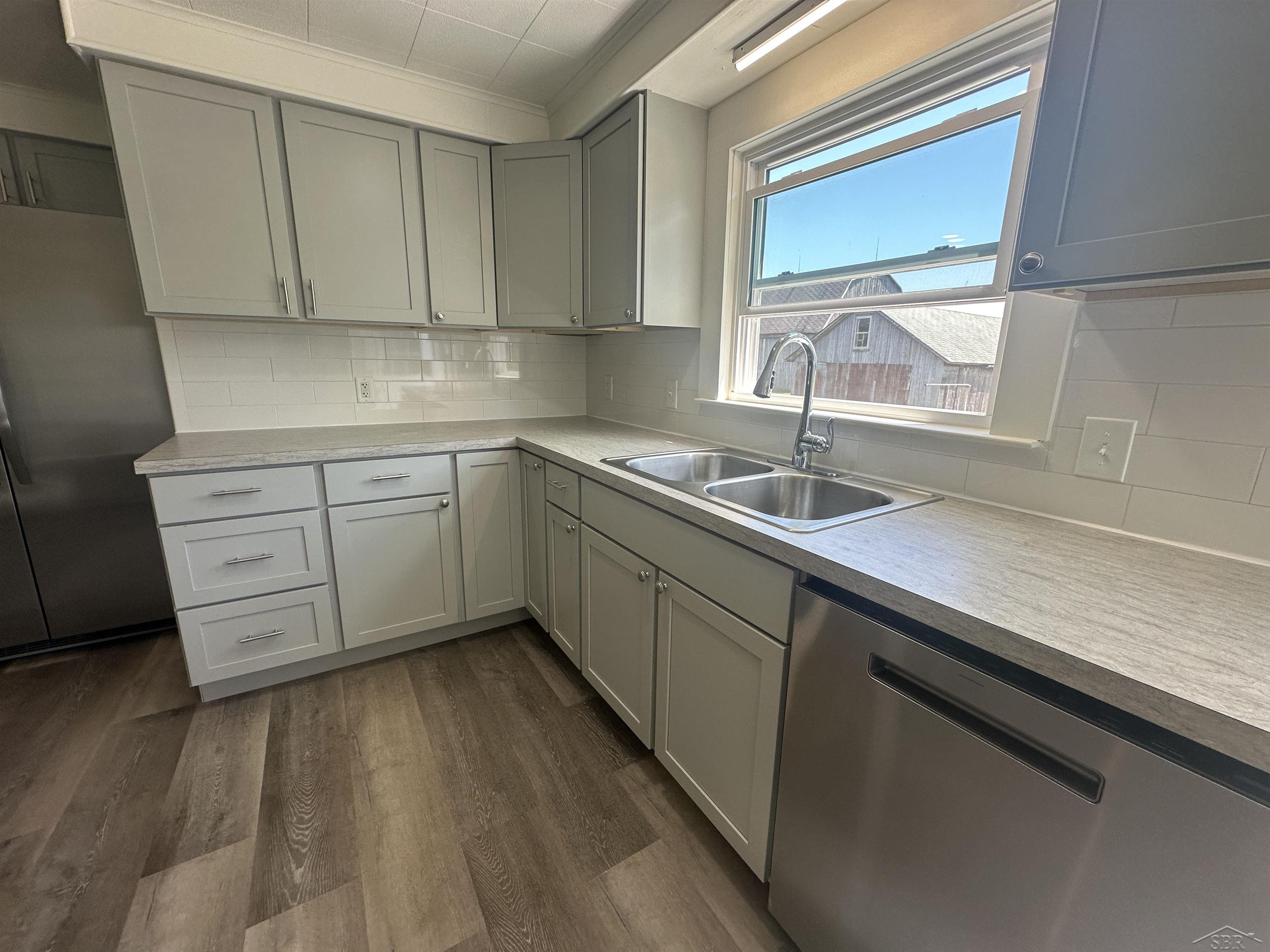 1451 Ruff Road Saginaw, MI 48601 - Photo 11 of 35