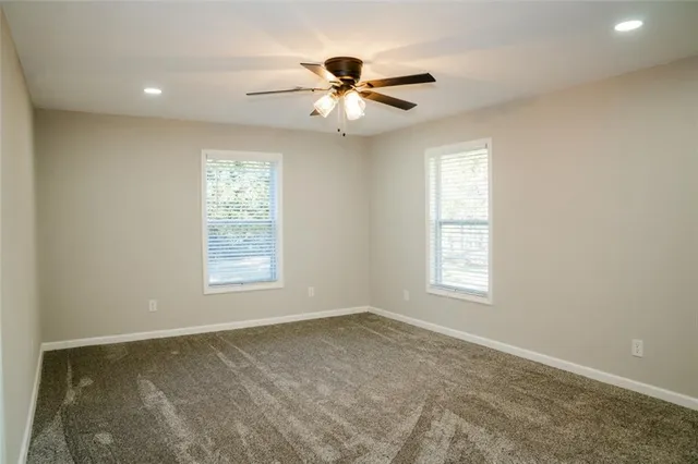 $195,000 | 1121 South Lafayette Avenue, Chanute, KS 66720