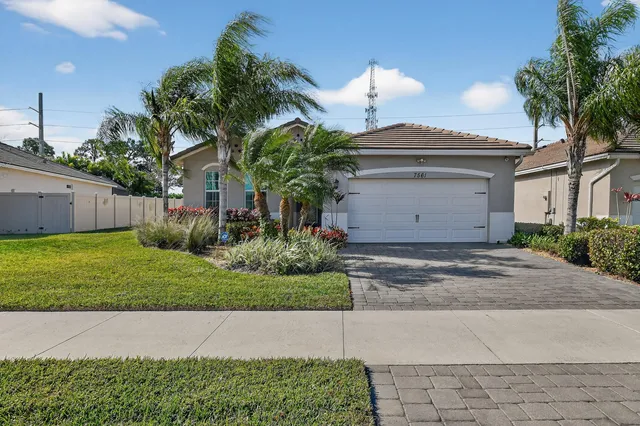 $529,800 | 7561 Southwest Harbor Cove Drive, Stuart, FL 34997