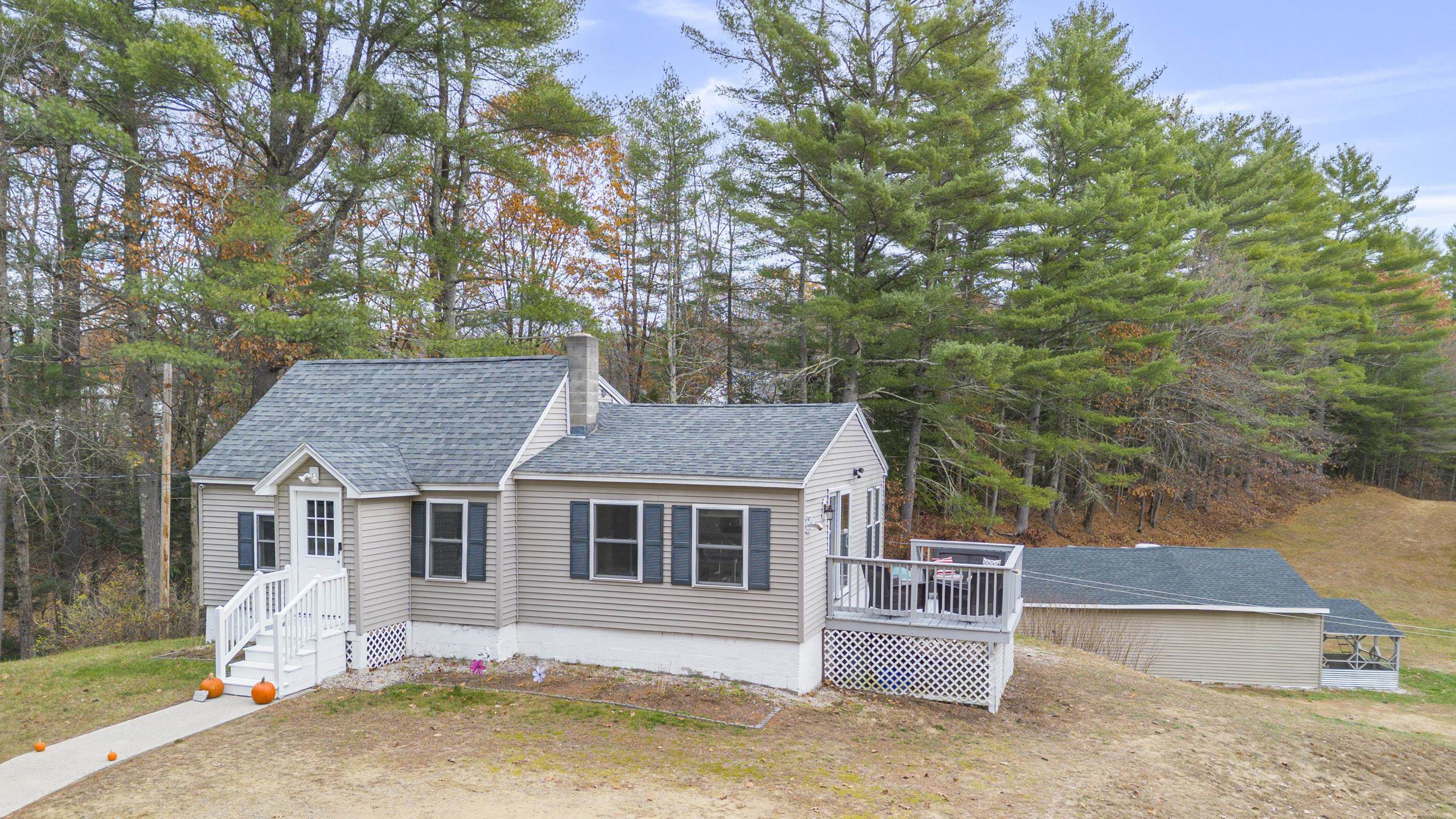 456 Mountain Road Concord, NH 03301 - Photo 2 of 34 Gallery Image 2