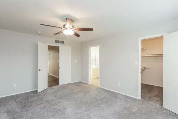 $2,390 | 1635 East Apollo Road, Phoenix, AZ 85042