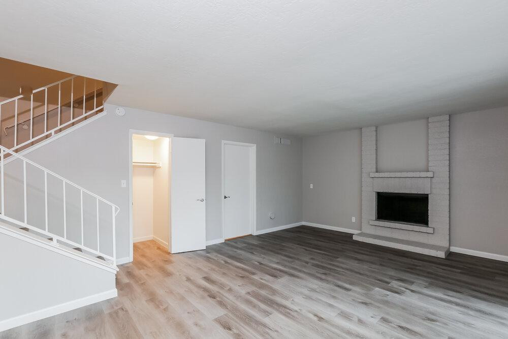 1635 East Apollo Road Phoenix, AZ 85042 - Photo 9 of 18 Photo #9