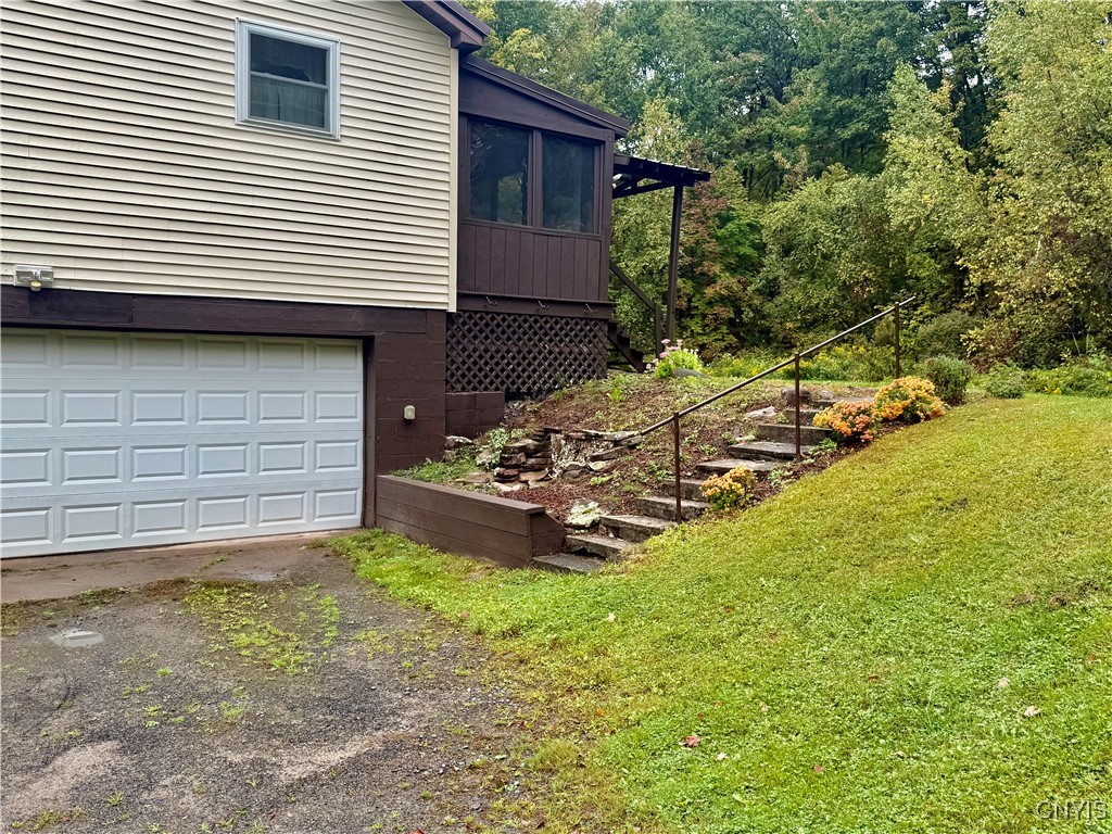 415 North Hillsboro Road Camden, NY 13316 - Photo 5 of 47