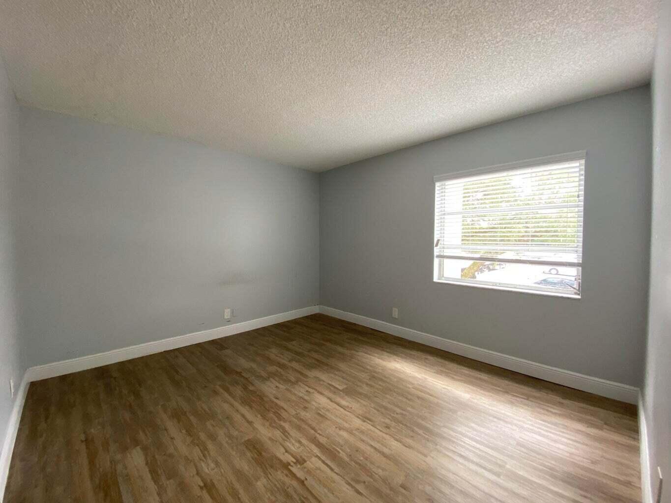 634 Northwest 13th Street, Unit 28 Boca Raton, FL 33486 - Photo 6 of 14 6