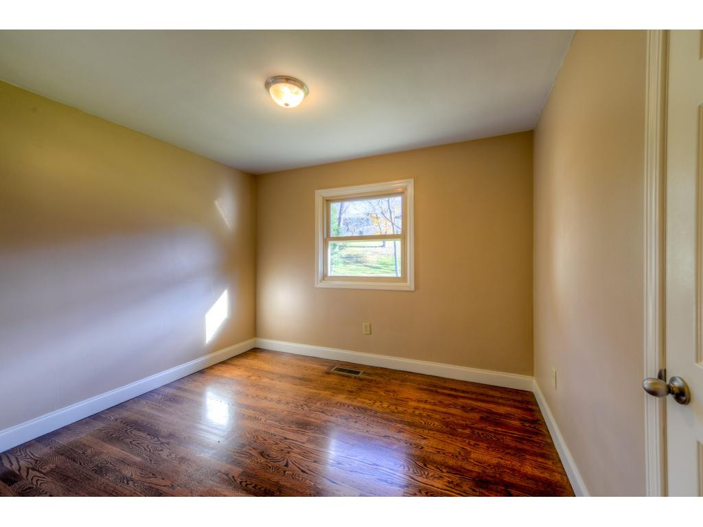 403 Spring Brook Drive Bristol, TN 37620 - Photo 18 of 24 Photo 18