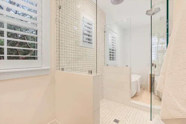 $15,750,000 | 75840 Overseas Highway, Islamorada, FL 33036