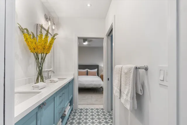 $15,750,000 | 75840 Overseas Highway, Islamorada, FL 33036