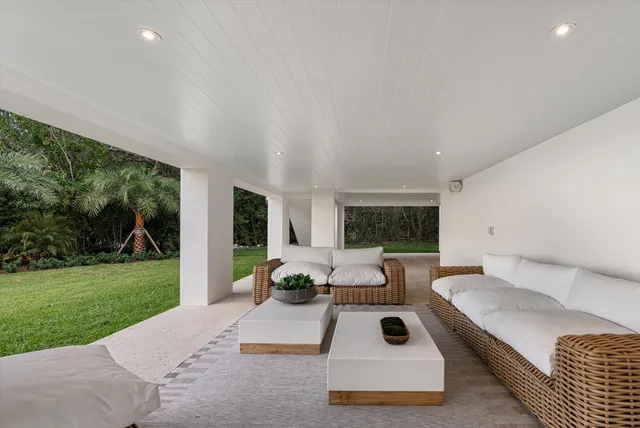 $15,750,000 | 75840 Overseas Highway, Islamorada, FL 33036