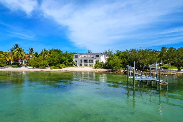 $15,750,000 | 75840 Overseas Highway, Islamorada, FL 33036