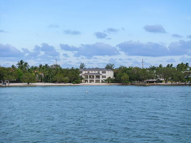 $15,750,000 | 75840 Overseas Highway, Islamorada, FL 33036
