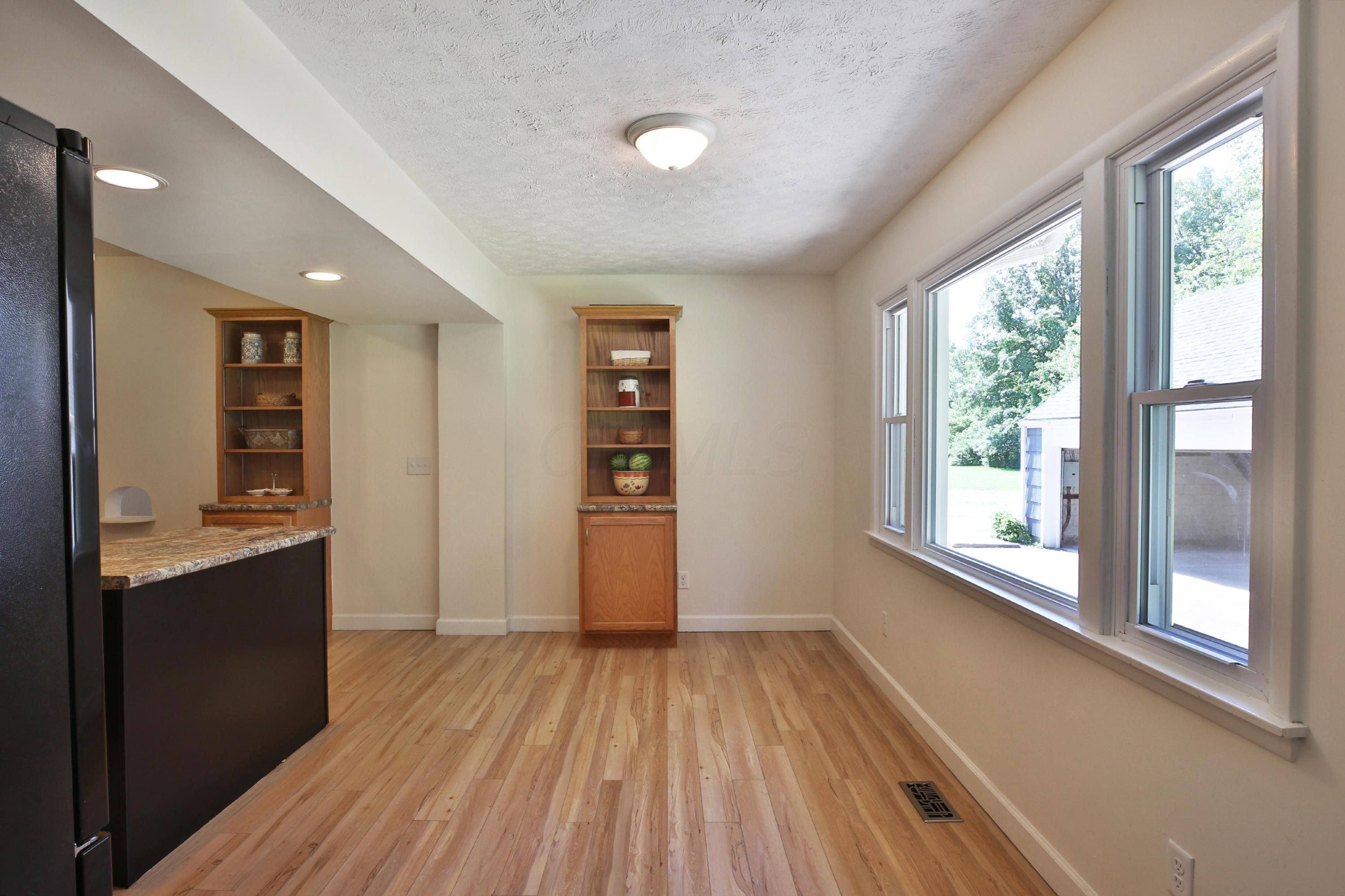 1350 East Cooke Road Columbus, OH 43224 - Photo 16 of 52 Gallery Image 16