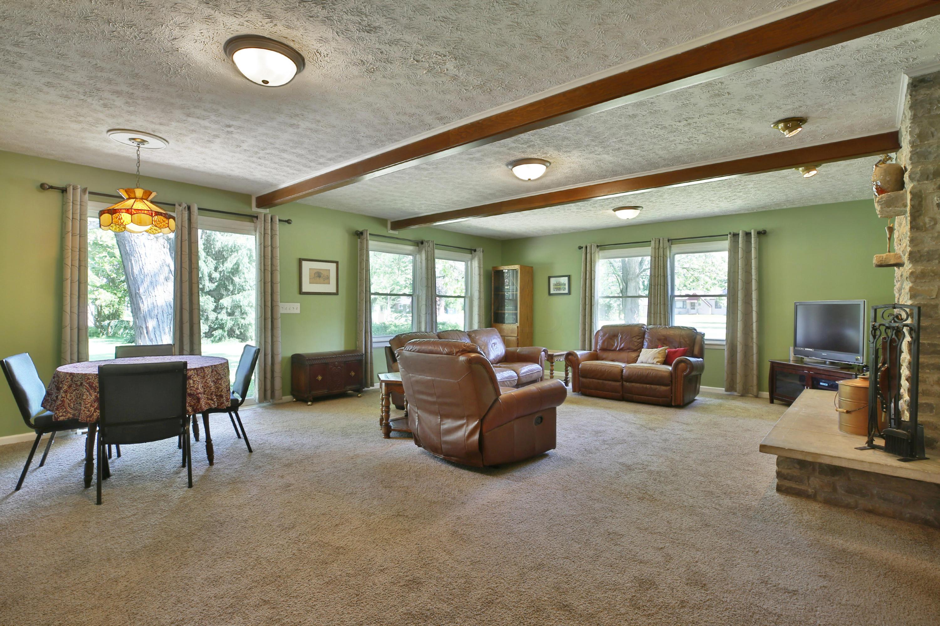 1350 East Cooke Road Columbus, OH 43224 - Photo 23 of 52 Gallery Image 23