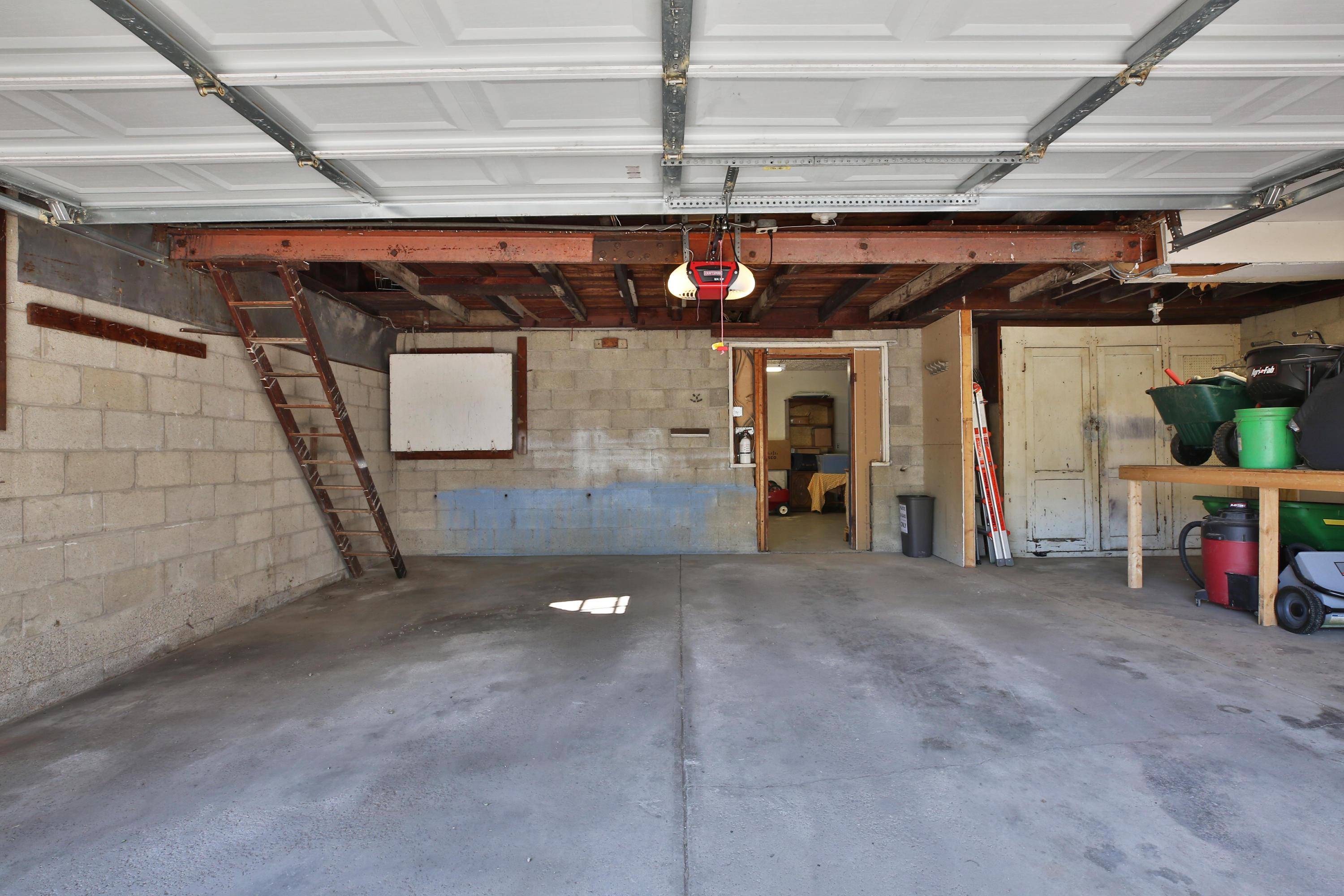 1350 East Cooke Road Columbus, OH 43224 - Photo 43 of 52 Gallery Image 43