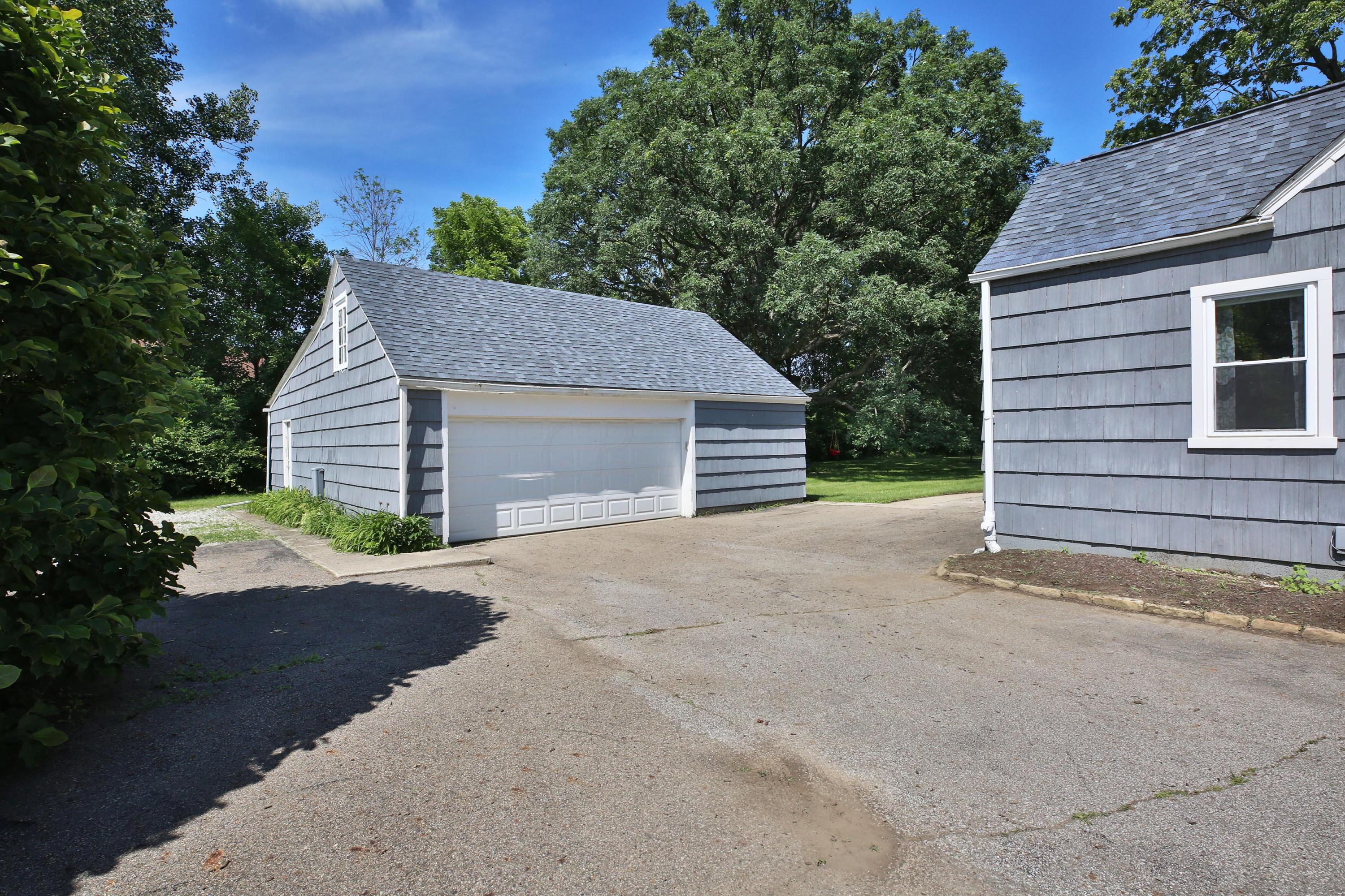 1350 East Cooke Road Columbus, OH 43224 - Photo 46 of 52 Gallery Image 46