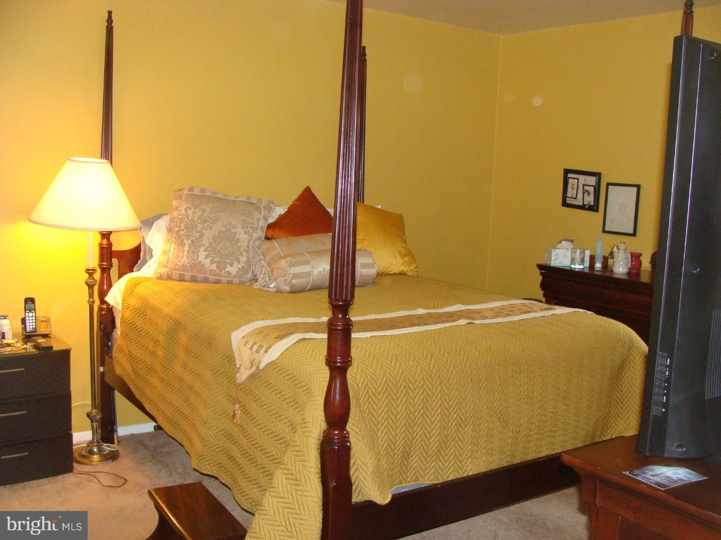 121 Juniper Road Havertown, PA 19083 - Photo 17 of 24 Bedroom - Main