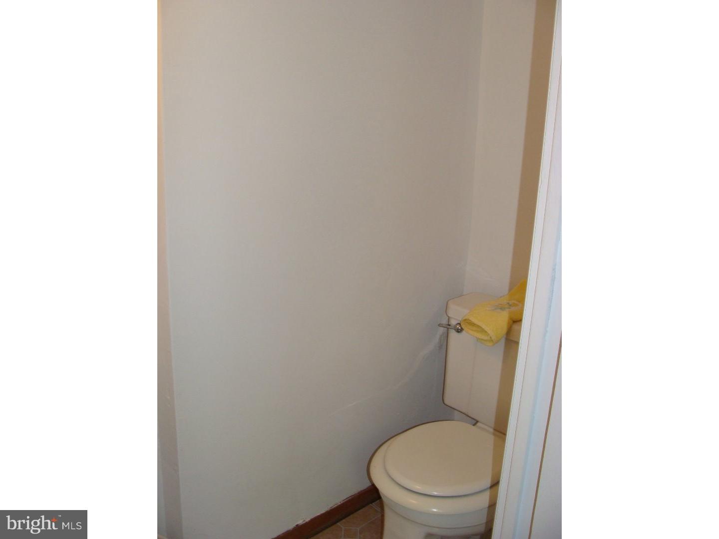 121 Juniper Road Havertown, PA 19083 - Photo 22 of 24 Bathroom