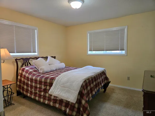 $525,000 | 1932 Northwest 4th Avenue, Ontario, OR 97914