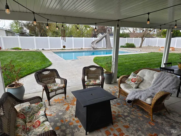 $525,000 | 1932 Northwest 4th Avenue, Ontario, OR 97914