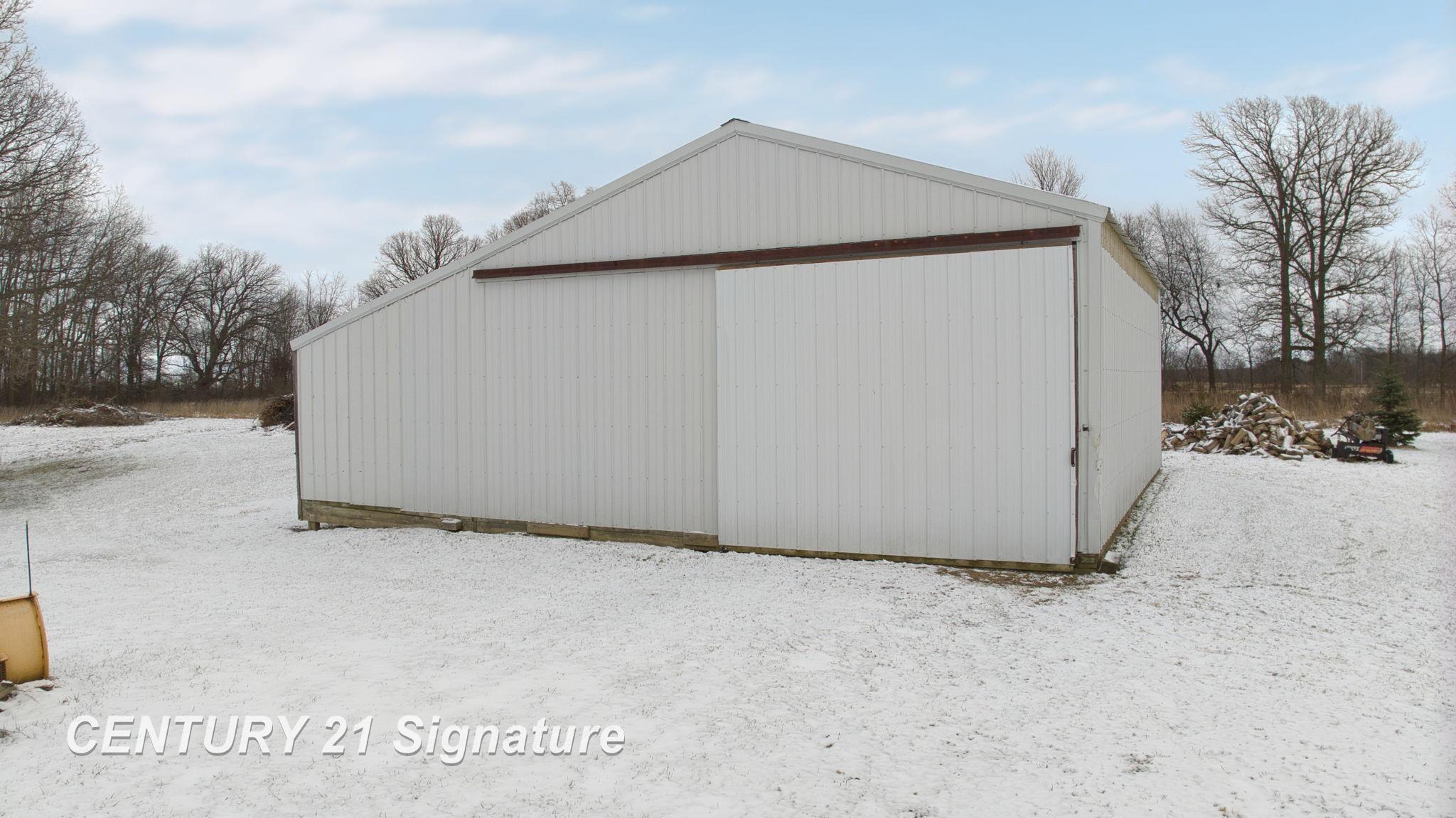 4625 East Hibbard Road Corunna, MI 48817 - Photo 7 of 47