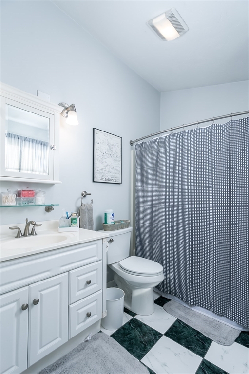 27 Inverness Avenue Worcester, MA 01604 - Photo 14 of 26 Gallery Image 14