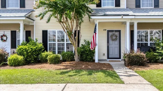 $239,500 | 230 Congaree River Drive, Summerville, SC 29485