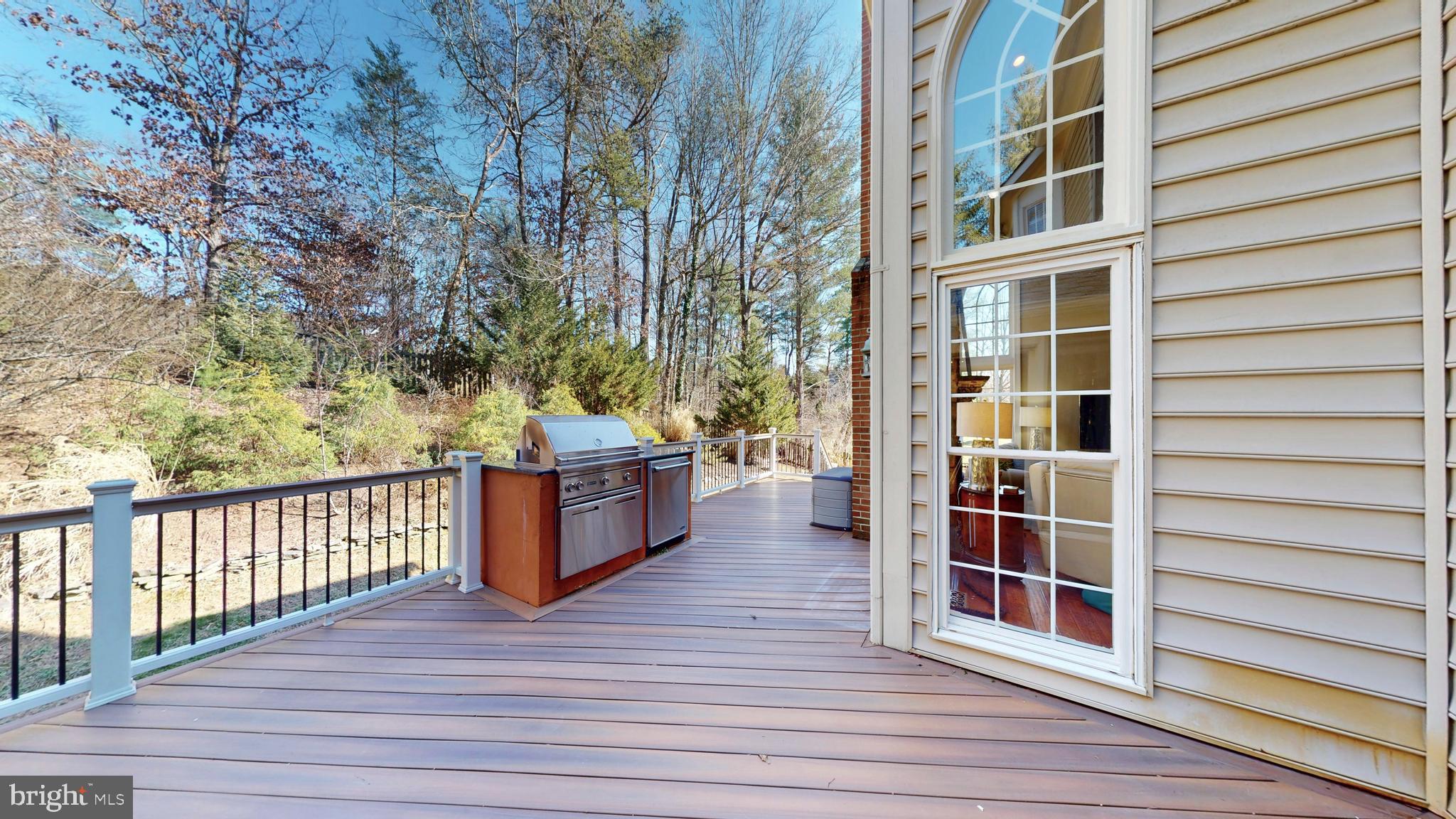 9728 Middleton Ridge Road Vienna, VA 22182 - Photo 23 of 81 Gallery Image 23