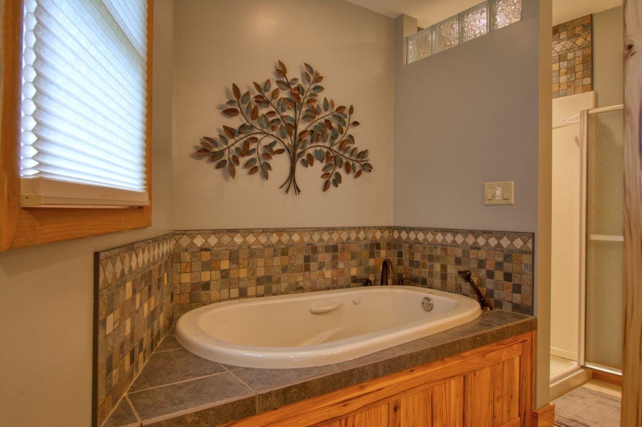 8858 North 100 East Decatur, IN 46733 - Photo 22 of 36