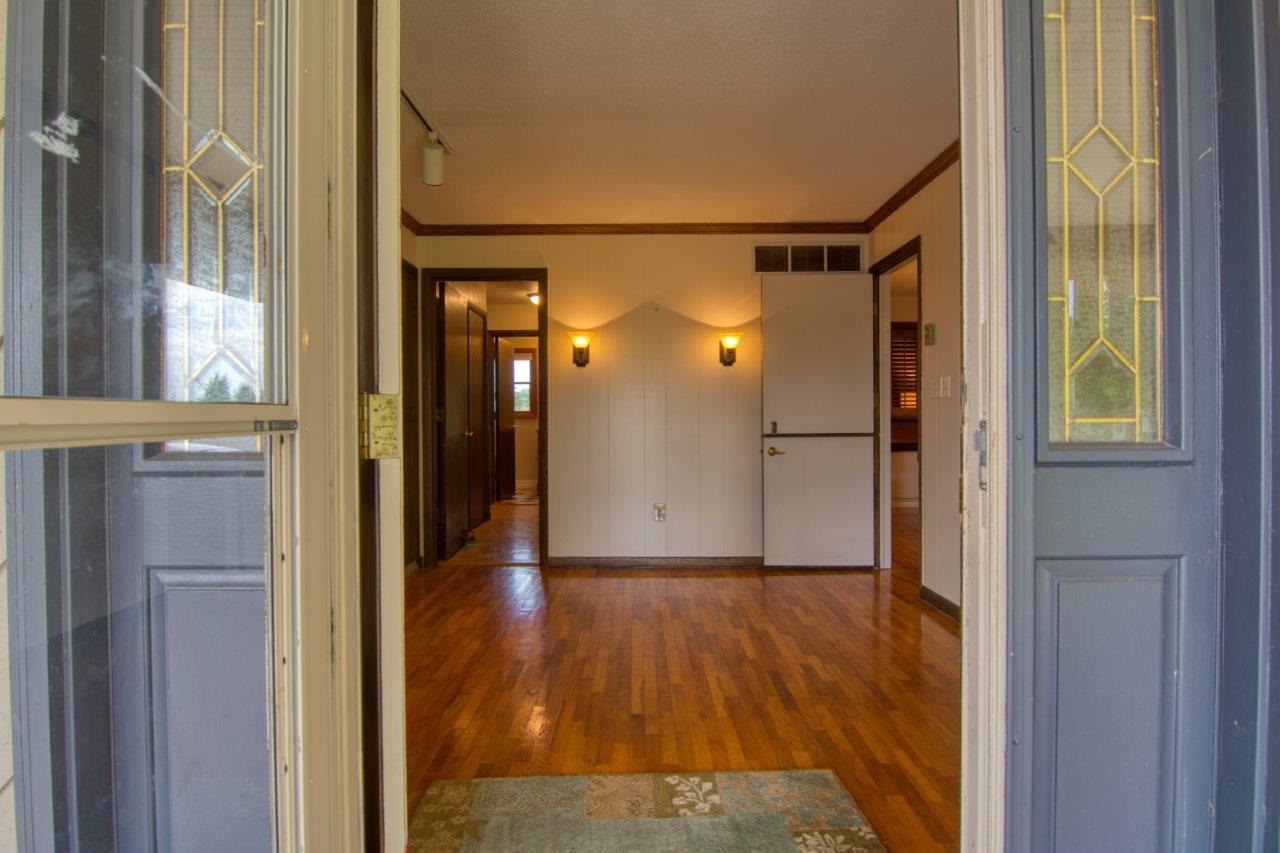 8858 North 100 East Decatur, IN 46733 - Photo 4 of 36