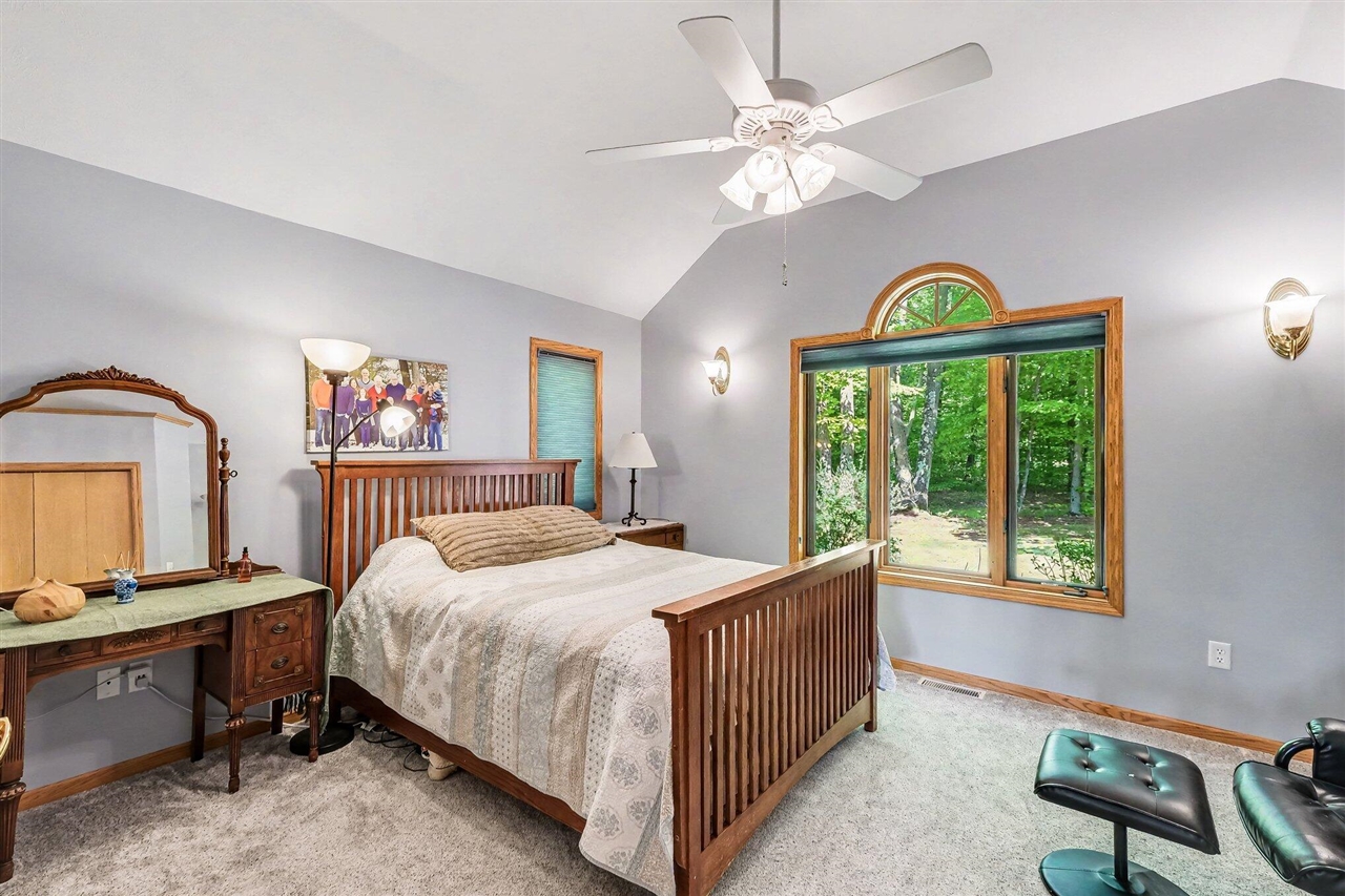 10835 Red Oak Ridge Howard City, MI 49329 - Photo 20 of 46
