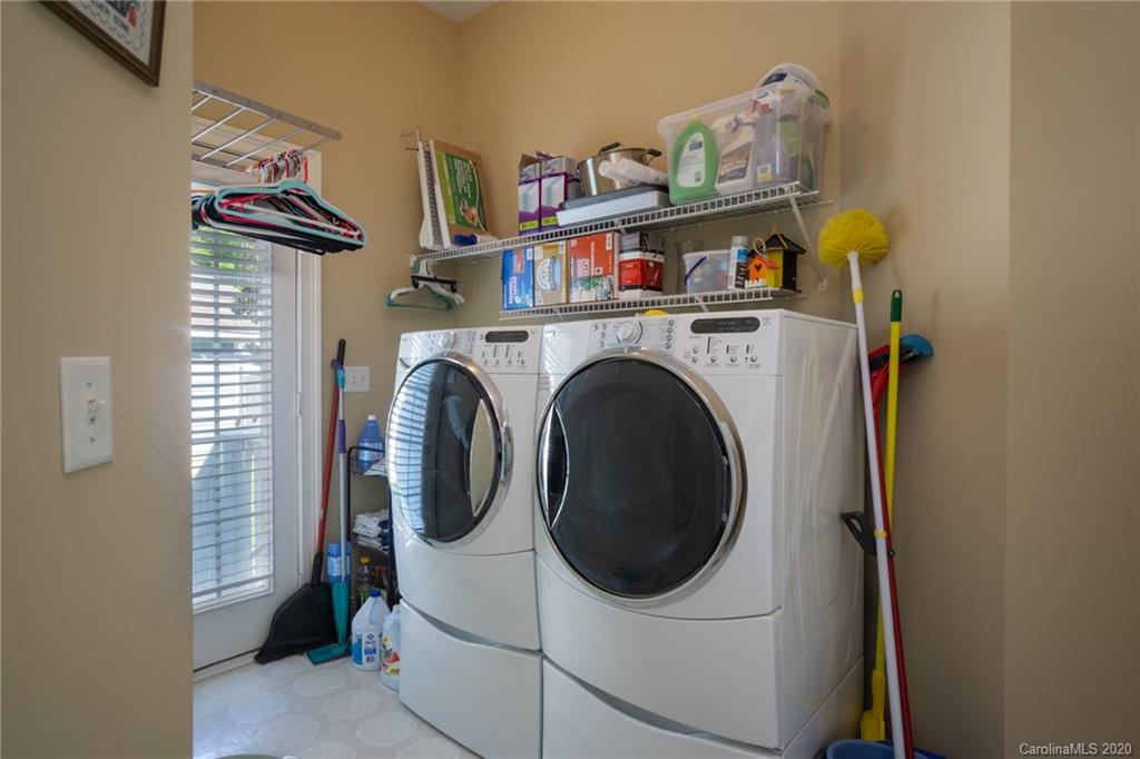 3236 Colonel Springs Way Fort Mill, SC 29708 - Photo 15 of 45 a utility room with dryer and washer