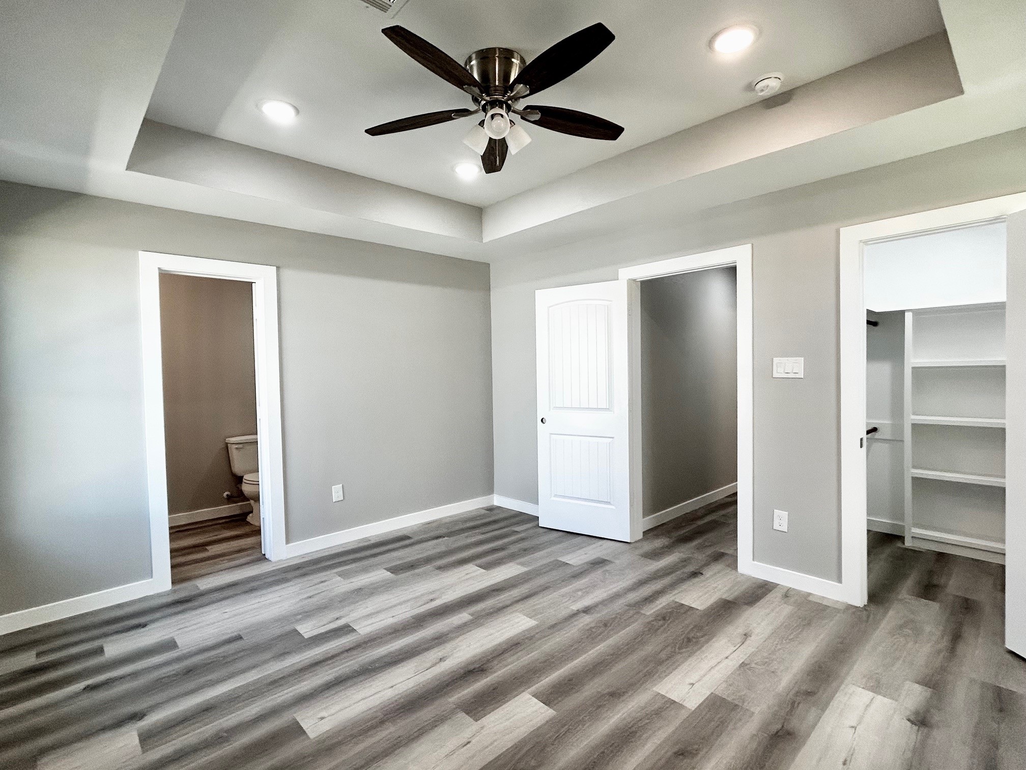 4103 Coon Street Bacliff, TX 77518 - Photo 11 of 14 Primary bedroom