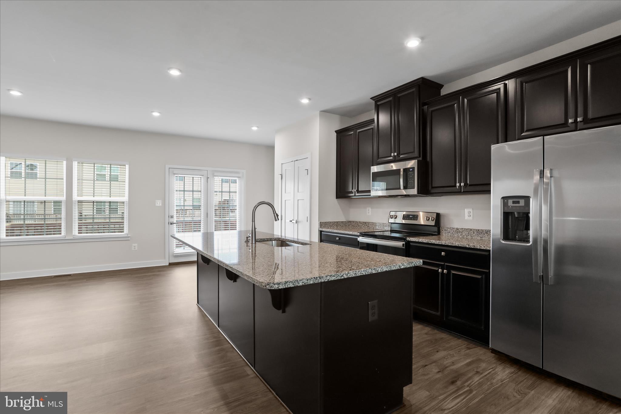 213 Montreal Way Falling Waters, WV 25419 - Photo 11 of 37