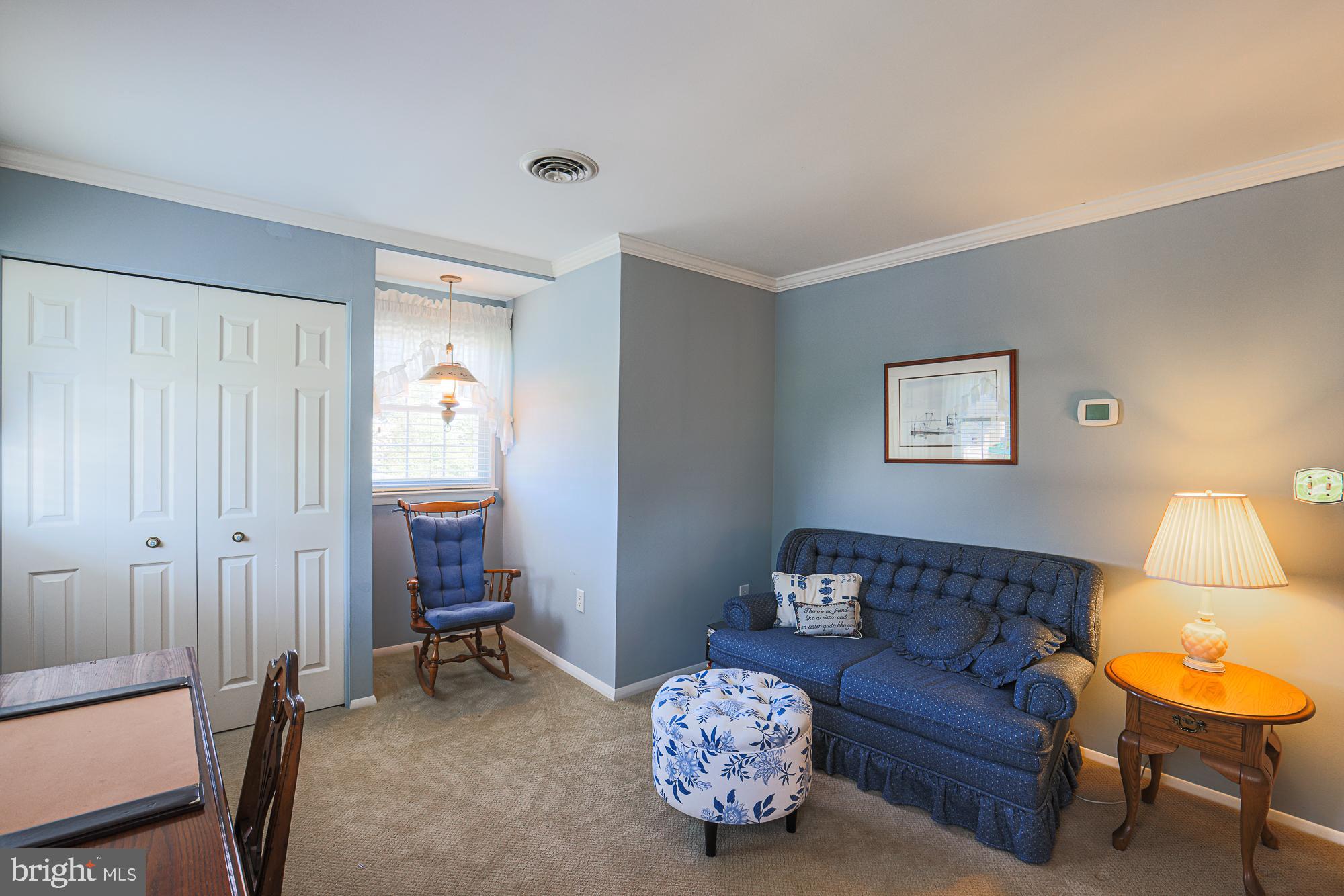 9624 Dundawan Road Nottingham, MD 21236 - Photo 5 of 36 Living Room-Main Level