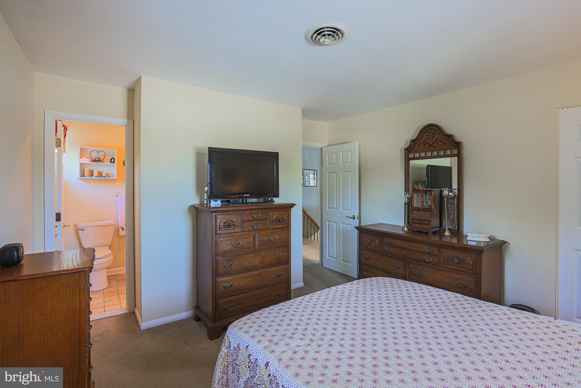 9624 Dundawan Road Nottingham, MD 21236 - Photo 8 of 36 Primary Bedroom-Main Level