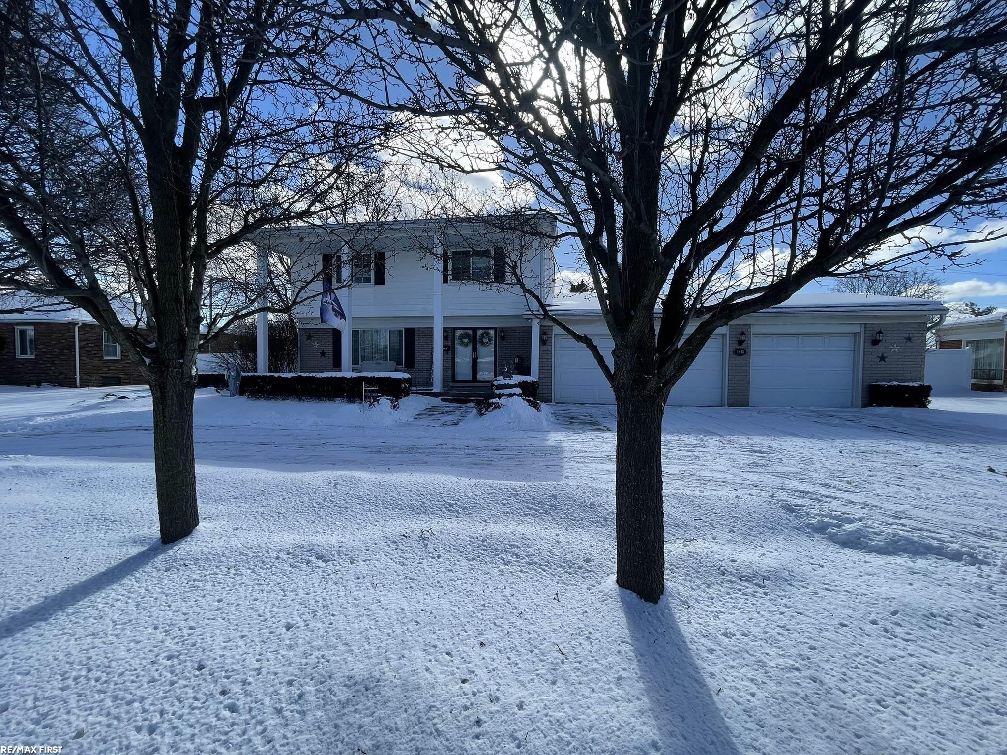 4848 East 12 Mile Road Warren, MI 48092 - Photo 1 of 30 50166828-8f6f81fc-88e6-446b-8334-c088f0096941.JPG