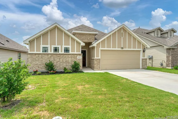 $1,900 | 4323 Vasquez Circle, Converse, TX 78109