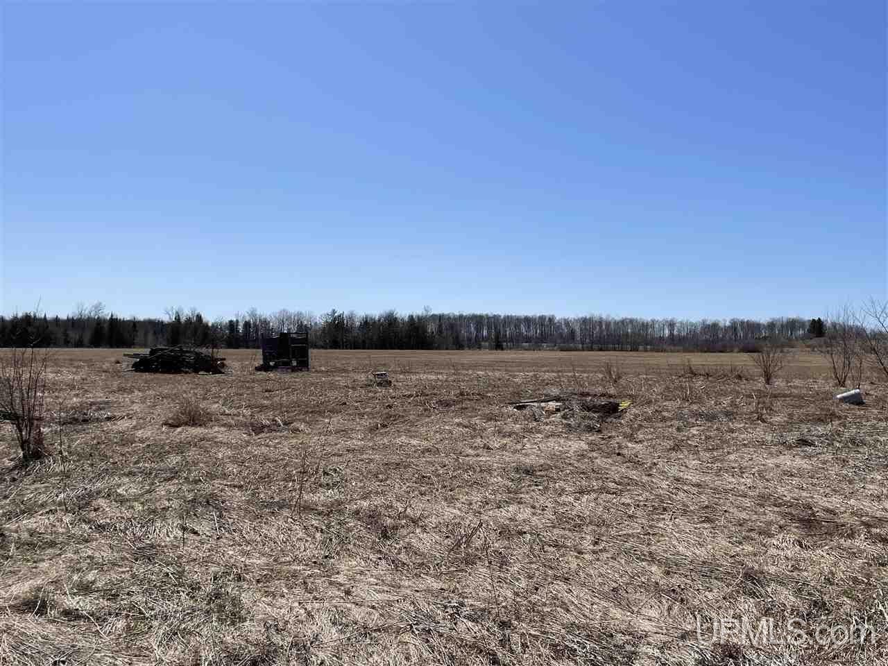 2795 F Road Bark River, MI 49807 - Photo 5 of 8