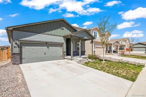 $440,000 | 311 Maple Street, Bennett, CO 80102