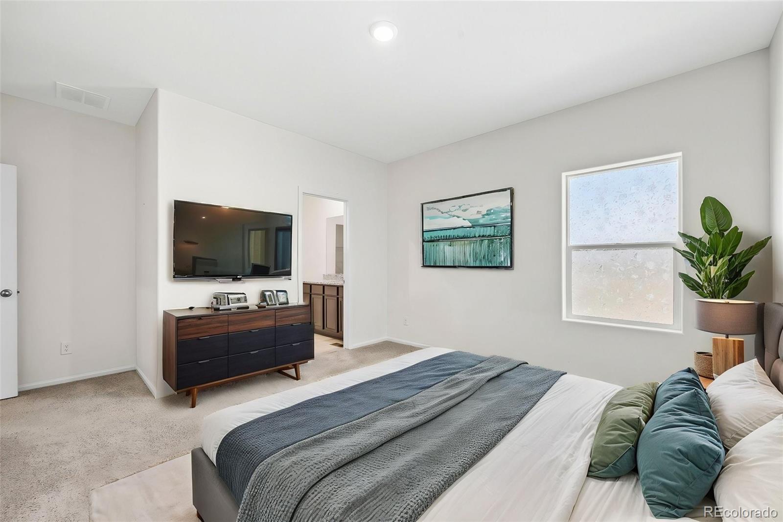 311 Maple Street Bennett, CO 80102 - Photo 29 of 36