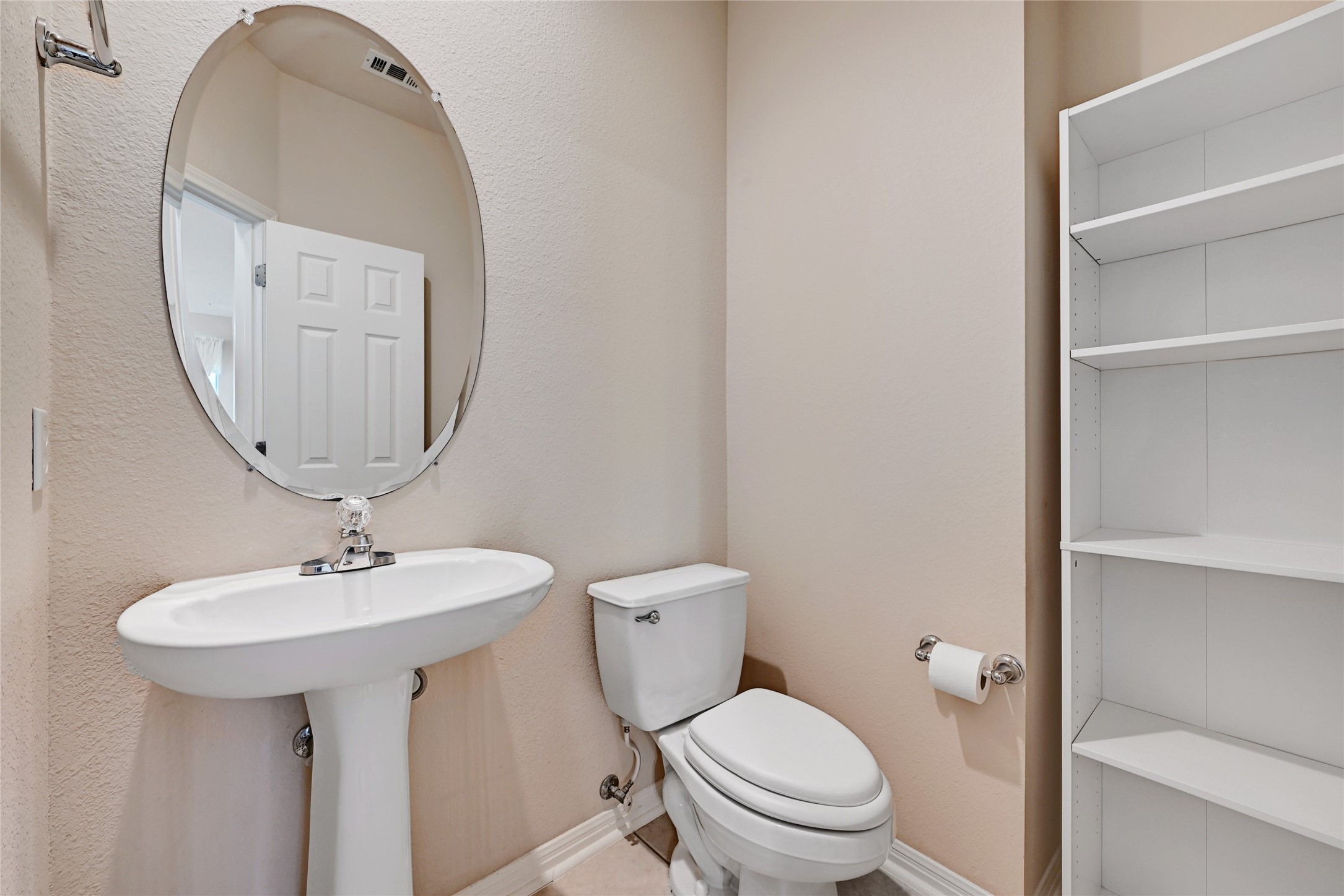 411 West St Elmo Road, Unit 34 Austin, TX 78745 - Photo 26 of 34