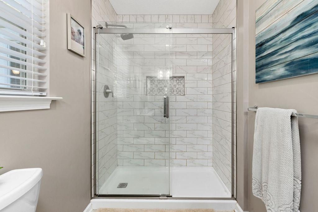 224 Inglecress Road Waynesboro, VA 22980 - Photo 20 of 42 a bathroom with a shower