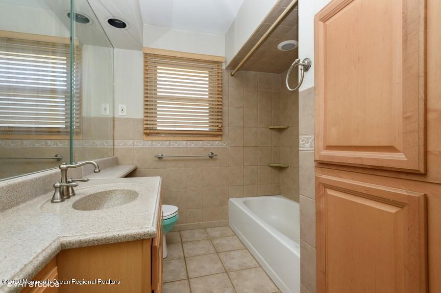 154 Jackson Mills Road Jackson, NJ 08527 - Photo 7 of 16 15_154-Jackson-Mills-Rd_8_Bathroom_Web (
