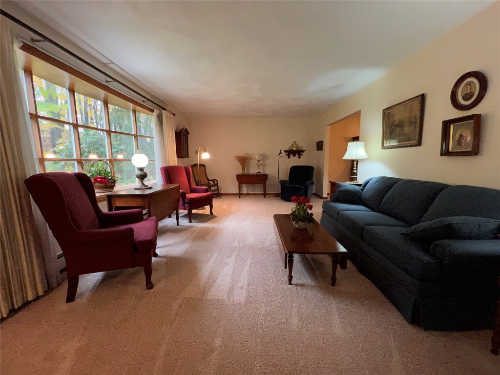 1853 Cafferty Hill Road Endicott, NY 13760 - Photo 6 of 40 Gallery Image 6